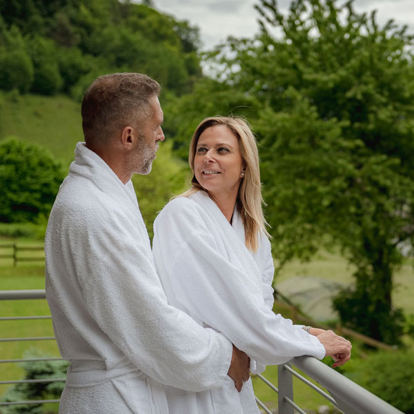 Area relax con lettini e tisane presso Seia Mountain Wellness